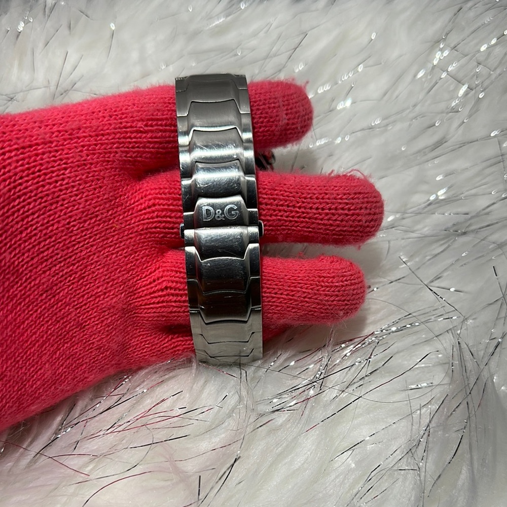 Silver Chronograph Watch - Picture 4 of 8